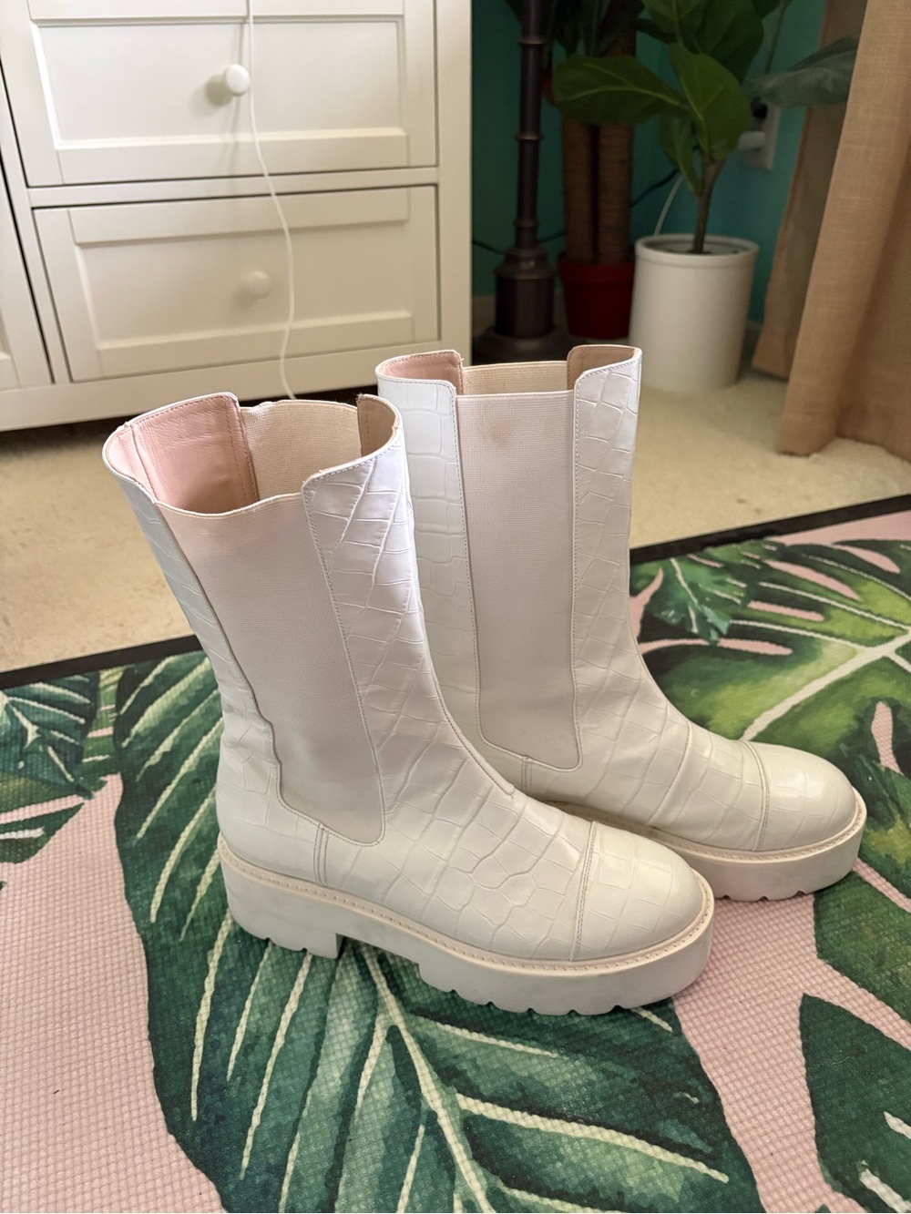 Stuart Weitzman White Croc-Embossed Platform Chelsea Boots - Women - Picture 4 of 4